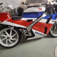 400 V4 VFR NC30