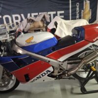 754 V4 VFR RC30 de 1988